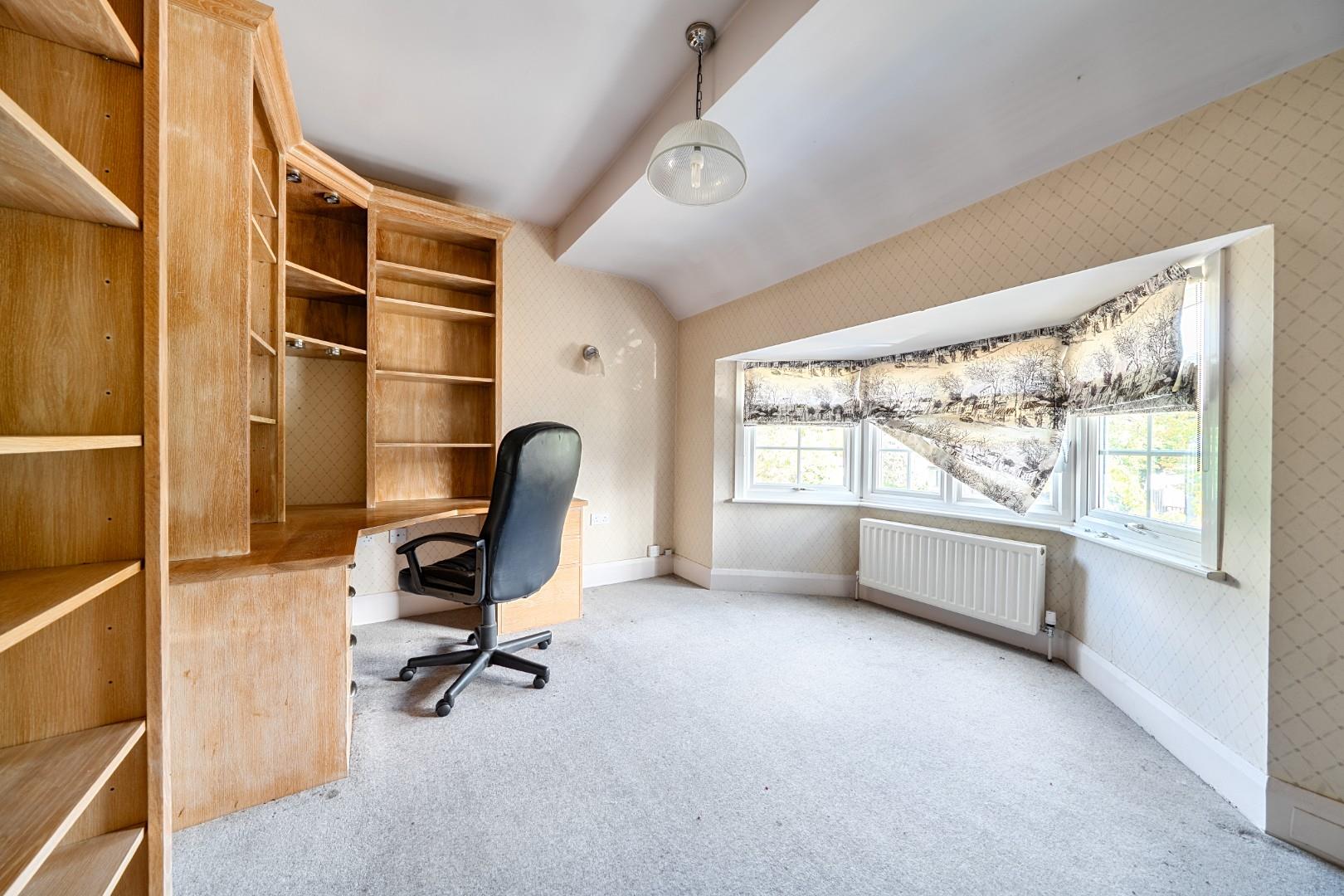 Lawrence Court, Mill Hill, NW7, London